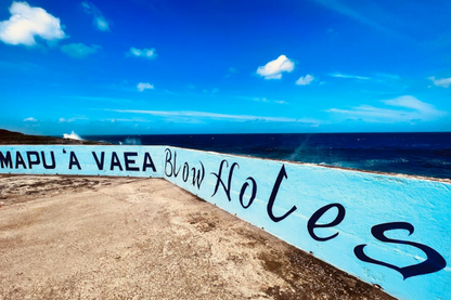 Robbies' VIP PRIVATE FULLY FLEXIBLE Tongatapu Shore Excursion - BEST GUIDE IN TONGA!